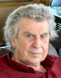 Teodorakis en 2004